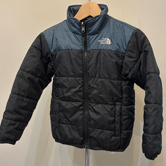 Northface warm jacket | Junior 7-8 (small) | boys water-resistant jacket - Picture 7 of 14